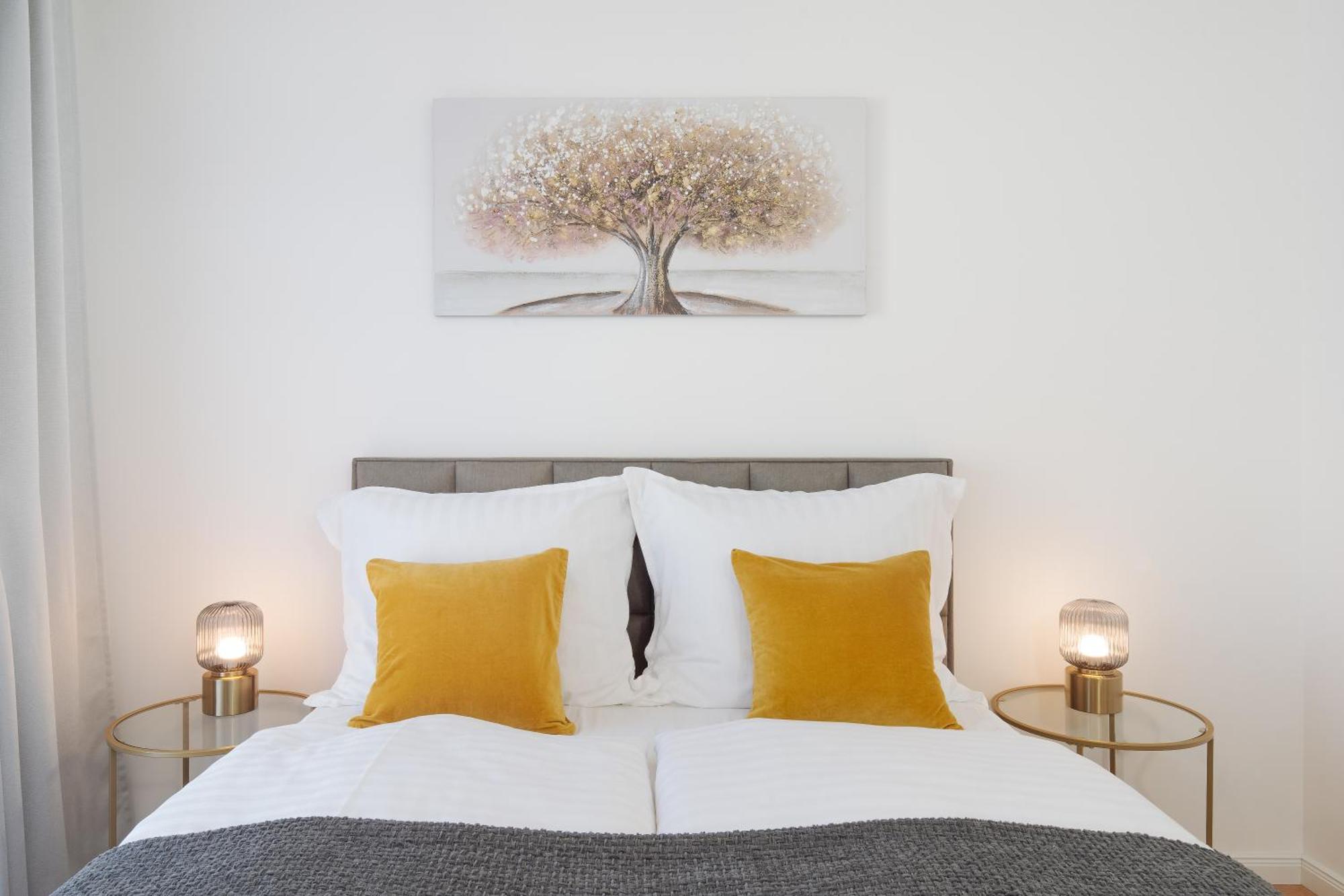 Chic With Terrace & View Appartamento Praga